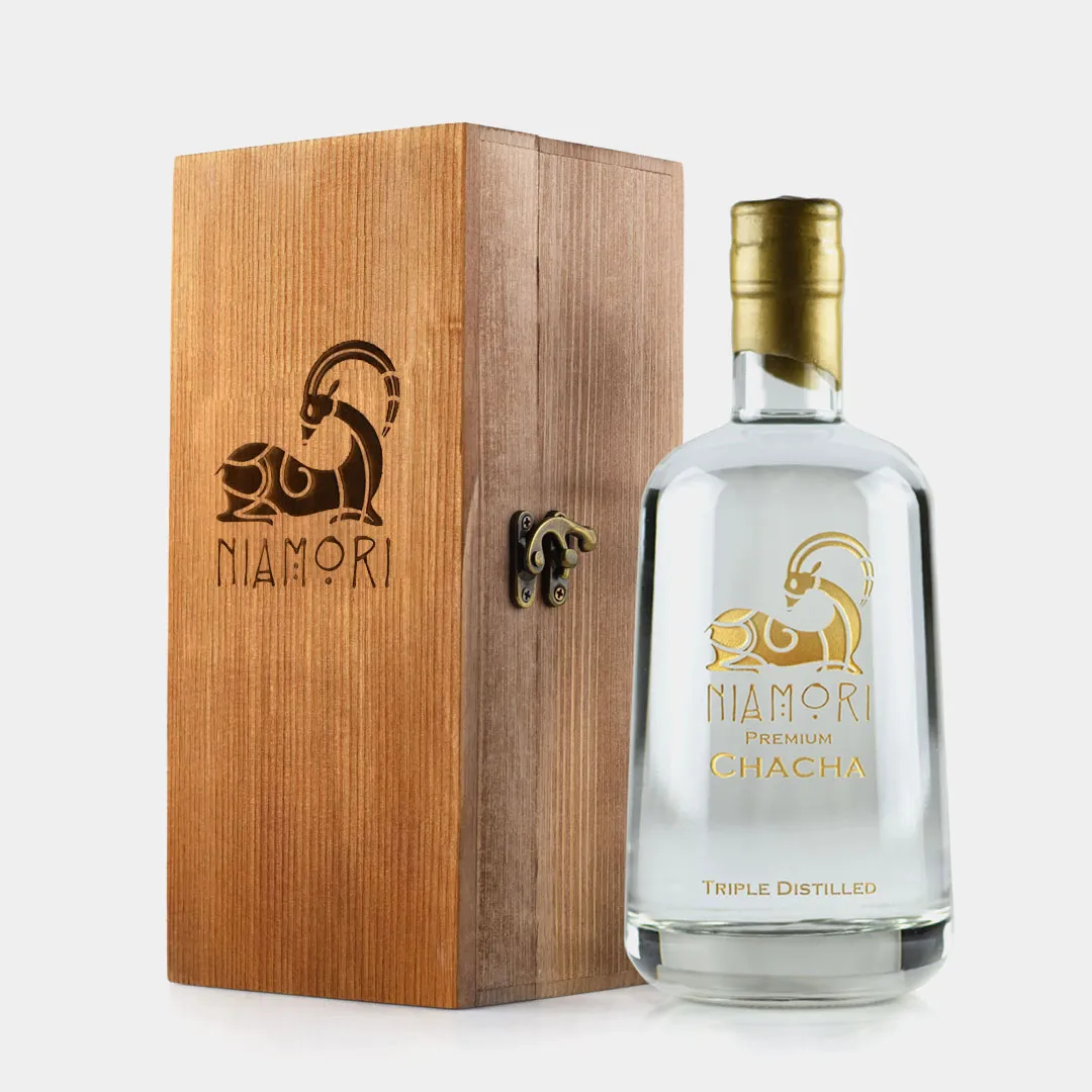 ჭაჭა | Triple Distilled | ხის ყუთით | 0.50 ლიტრი